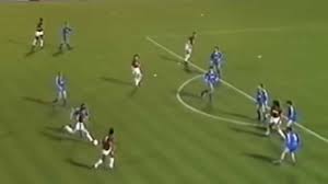 Michael roll made 3 triples and riccardo moraschini added a pair with neither player missing. Milan Real Madrid 5 0 30 Anni Dalla Leggendaria Manita Video