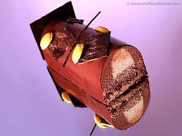 Buche De Noel Passionnement Alunga Recipe Chocolate Yule Log Chocolate Milk Chocolate Raspberry