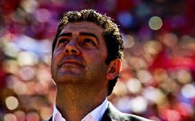 Vitória spent his professional playing career with such teams. Rui Vitoria Conheca A Filha Do Treinador Do Slb Nova Gente