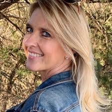 Julie Bigham's Instagram, Twitter & Facebook