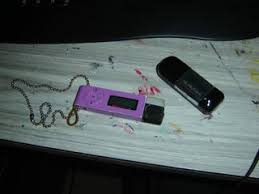 Yes, i did purchase a sandisk usb drive. How To Put Music Onto A Stick Type Mp3 Player 12 Steps Instructables