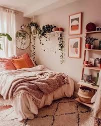 34 Comfy Beautiful Bedroom Designs For Small Room Ideas Smallbedroom Bedroomdesign College Bedroom Decor College Dorm Room Decor Beautiful Bedroom Designs