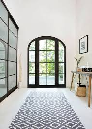 Avec ses lignes délicatement galbées, ce type d'entrée se décline en version pleine, semi vitrée ou vitrée. Porte D Entree Vitree Cote Maison