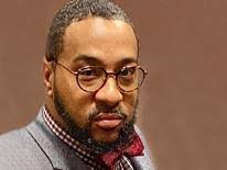 Demetrius Covington's Instagram, Twitter & Facebook