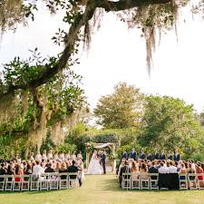 Emily rochotte, 4 years ago 0 1 min allison and kim's wedding took place outdoors in a maryland garden. Spring Wedding At Airlie Gardens In Wilmington Nc Holly Jack