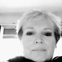 Sandra Hendrickson (@harlyredxoxo)