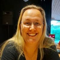 Chantal van den Hudding