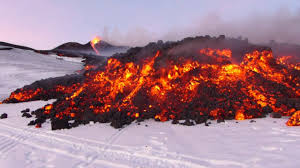 Etna in questo momento 24/06/2021 etna guide #etna #eruption #eruzione #lava #vulcano #sicilia #sicile #sicily #etnaguide Vulcano Etna Eruzione 28 Febbraio 2017 Il Fronte Lavico Volcano Etna Geology