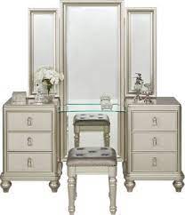 Silver stained unfinished veneer walnut. Sofia Vergara Paris Silver 7 Pc Queen Upholstered Bedroom Queen Bedroom Sets Colors King Bedroom Sets Vanity Set Upholstered Bedroom
