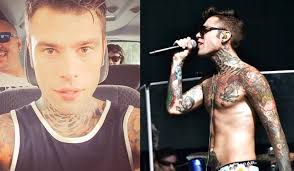 Frasi canzoni rap italiano frasimadre.blogspot.com le migliori frasi rap le più belle frasi del le migliori più belle frasi rap italiane hip hop italiano dei rapper italiani rime citazioni · 7 note giu 19th 2018 find and follow posts tagged frasi rap italiano on tumblr #frasi rap#rap italiano#canzoni rap#. Fedez Leggi Le Frasi Piu Belle Dalle Canzoni Del Rapper 10elol