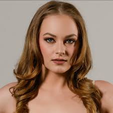 Tabitha Conner's Instagram, Twitter & Facebook