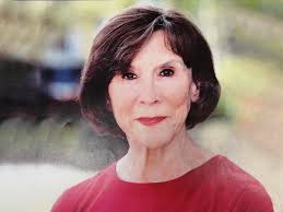 Beverly Trask's Instagram, Twitter & Facebook