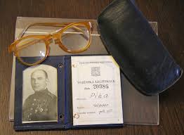 Června 1949 plzeň) byl československý voják a legionář, významný představitel zahraničního československého protinacistického odboje a po únorovém převratu oběť komunistického režimu. Stranka Osobnosti Advokati Proti Totalite