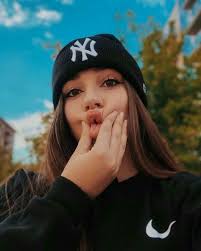 Daniel Stoychev (Elpapurriiii)