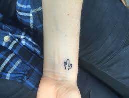 Tatouage femmes tribales et élégant tout le monde sait comment le tatouage tribal est significative et populaire les femmes. Pin On Tatouage Femme Idees De Tatouages Women Tattoo Ideas