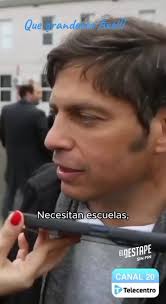 Axel Y Massa Roxbury