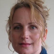 Leah Crowell's Instagram, Twitter & Facebook