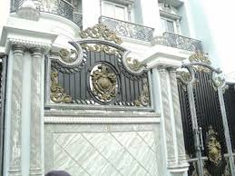 Maybe you would like to learn more about one of these? Spesialis Di Besi Tempa Dan Alferrom Mengerjakan Pagar Tempa Tralis Tempa Pintu Besi Dobel Kaca Door Gate Design House Outside Design Entrance Gates Design