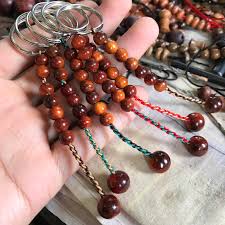 Kepada sesiapa yang tahu mengenainya, tentu jelas akan khasiat dan kelebihannya kepada individu yang memilikinya. Warisan Nusantara Tasbih Tongkat Dan Oud July 2019