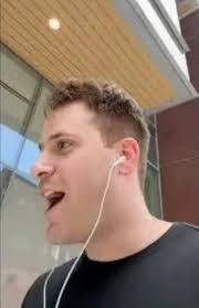 Jeffrey Bly's Instagram, Twitter & Facebook