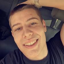 Има ли грозни опели колеги