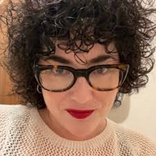 Beatrix Holland (@hellobeatrix)