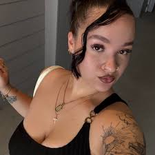 Recommendations for eyebrow threading or waxing?