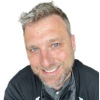 10+ "Luke Nielson" profiles