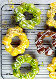 Pon de ring is one of the most popular donuts at mr. Japenese Mochi Donuts Video Chefjar