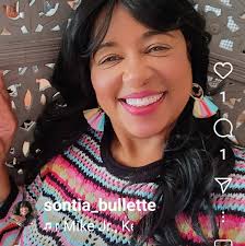 I love me some Crystal Renee. Such a humble boss. So proud of her.❤️