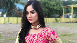 Sonal chauhan is an indian fashion model, singer, and actress who predominantly works in telugu and hindi cinema. Jannat Zubair Wallpapers Top Free Jannat Zubair Backgrounds Wallpaperaccess