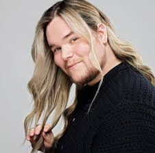 Back in 1999 I worked as a model. I did some risqué shoots for playboy and  page 3. The reason I don't broadcast this information is because it has no  relevance on