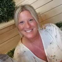 Sheila Locke's Instagram, Twitter & Facebook