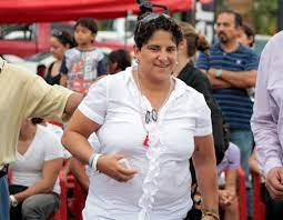 Read reviews write a review. Despiden A Soraya Jimenez Con Un Minuto De Aplausos El Economista