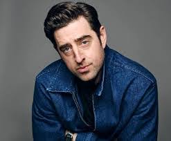 Chad Coe's Instagram, Twitter & Facebook