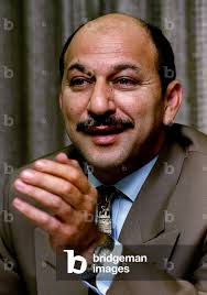 Image of Incoming Finance Minister Trevor Manuel addresses his first press  conference