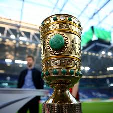 Mit eintracht frankfurt, dem vfl wolfsburg und der spvgg greuther. Dfb Pokal Auslosung Der Zweiten Runde Live Im Tv Stream Ticker