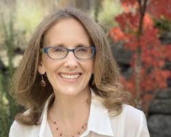 Heidi Turner's Instagram, Twitter & Facebook