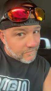 #bluecollar #bluecollarman #hookemhorns #letsgo #tiktok