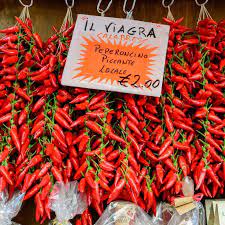 Questa salsa è molto facile ed è un'ottima base da cui partire per lavorare con questo ingrediente. Italienische Peperoncini Chili Samen Preis 1 85