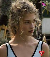 Pin On Formal Hairstyles For Long Curly Hair Curly Hair Styles Elegant Hairstyles
