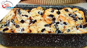 La capirotada está hecha a base de pan duro, tortillas viejas, piloncillo con especias y queso añejo. Capirotada De 3 Leches Increible Youtube