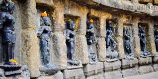 تويتر \ Reclaim Temples على تويتر: "2. Chausath Yogini temple, Hirapur,  Odisha A temple constructed to enable the attainment of powers through  Tantra Sadhana. As the rest of Kalinga, sacrifices were part