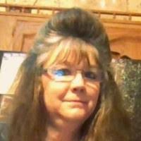 Cheryl Born's Instagram, Twitter & Facebook