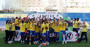 «houve momentos em que pensei isso» Estoril Praia E O Campeao Da Liga Revelacao Anoticia