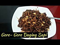Bumbu halus terdiri atas cabai rawit, bawang putih, merica, dan garam. Cara Membuat Gore Gore Daging Sapi Khas Bugis Makassar Sategorengdagingsapi Youtube