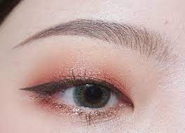 たれ目メイク でまん丸お目目 おフェロ顔になる部分別メイク方法 girly タレ目メイク イケメン メイク アイメイク 一重