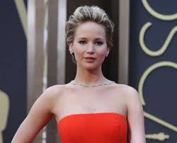 Purtroppo però, per aspettare che i capelli crescano è necessario avere tanta pazienza, a meno che non si decida di. Ricrescita Capelli Corti I Tagli Per Tenerli Sempre In Ordine Foto Stylosophy