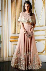 Indian weddings have this knack of getting people to cram themselves into tiny rooms and sleep on the floor. 55 Indian Wedding Guest Outfit Ideas What To Wear To Indian Wedding Bling Sparkle