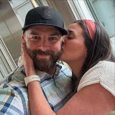 No one else I would rather get into shenanigans with. 🩵